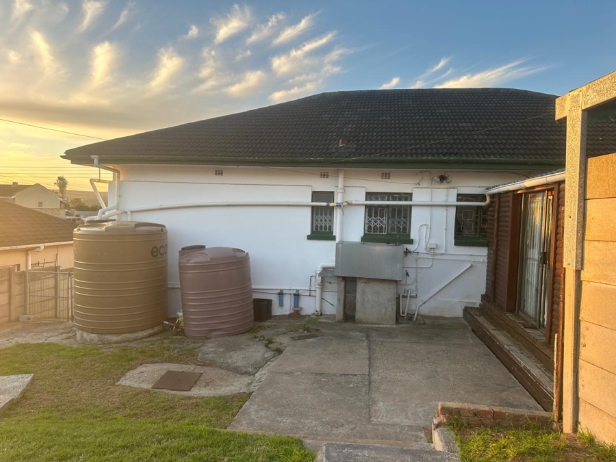 3 Bedroom Property for Sale in Bothasrus Eastern Cape